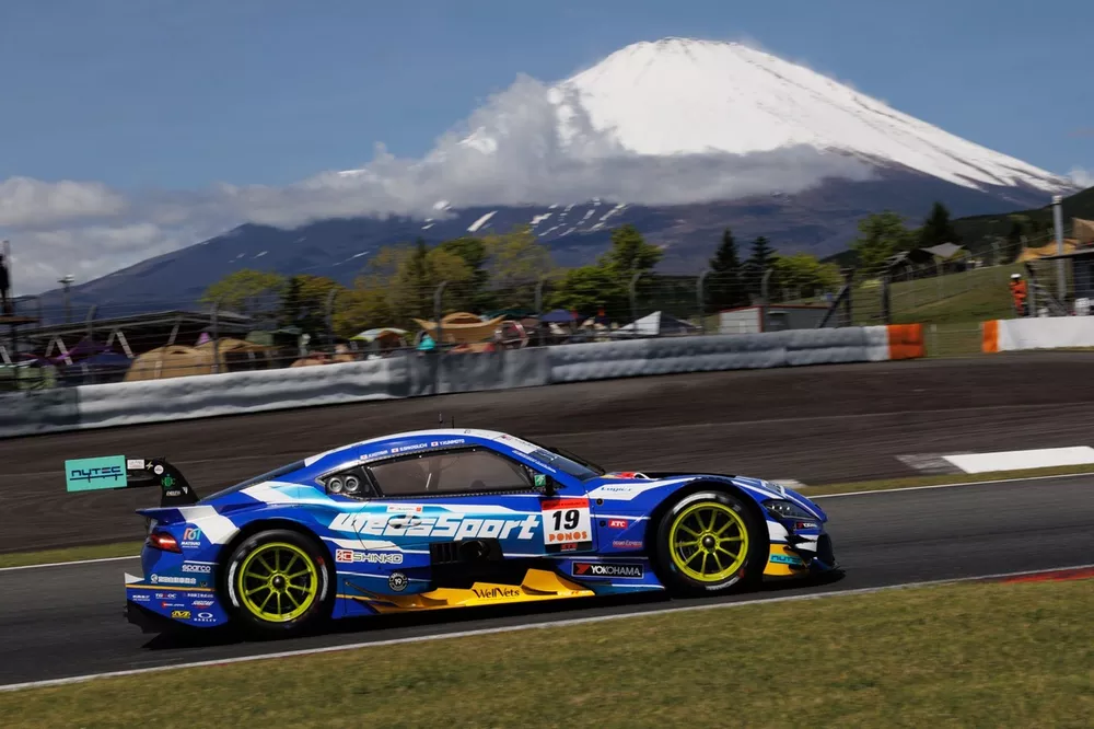 #19 WedsSport ADVAN GR Supra