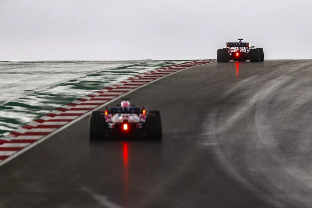 Lance Stroll, Racing Point RP20, Sergio Perez, Racing Point RP20