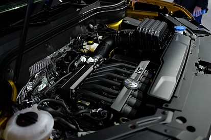 Volkswagen запланувала інвестиції у виробництво двигунів та машин у Росії