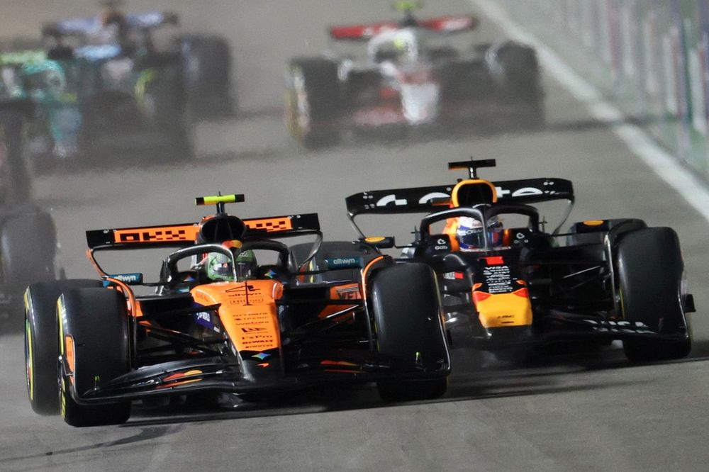 Lando Norris, McLaren, Max Verstappen, Red Bull Racing