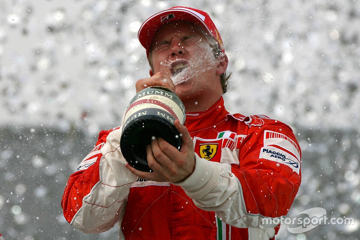 Videón: Kimi Raikkönen 10 legjobb pillanata a Ferrarival