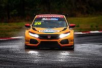 TCR South America: Rosso segura Reis e converte pole em vitória na corrida 1 de Rivera