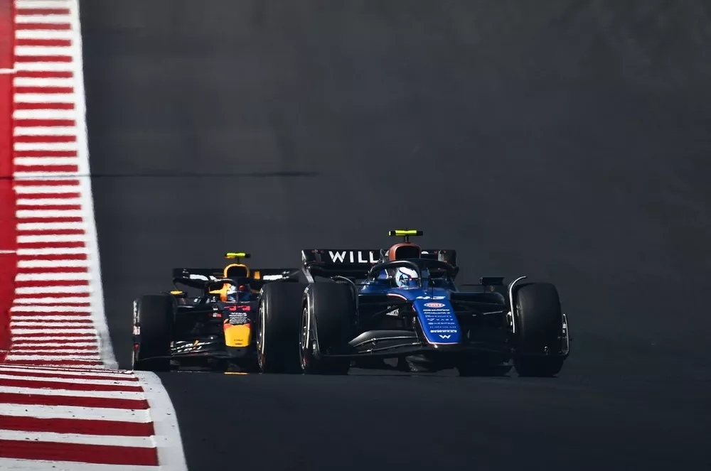 Franco Colapinto, Williams FW46, Sergio Perez, Red Bull Racing RB20
