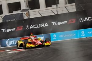 IndyCar Long Beach: Kirkwood gana con autoridad, con Palou segundo