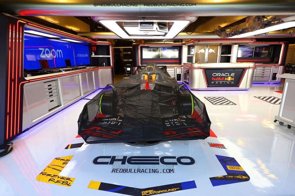 E coche de Sergio P&eacute;rez, Red Bull Racing RB20
