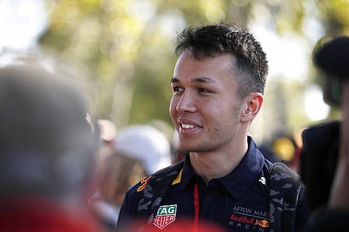 Albon se estrena en el GP virtual de Brasil