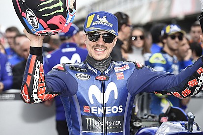Fotogallery MotoGP: Vinales conquista la pole a Valencia, nell'ultima qualifica della stagione