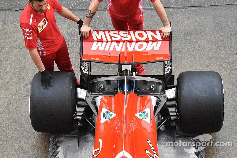 Ferrari випробувала нове днище в рамках подальшої модернізації SF71H