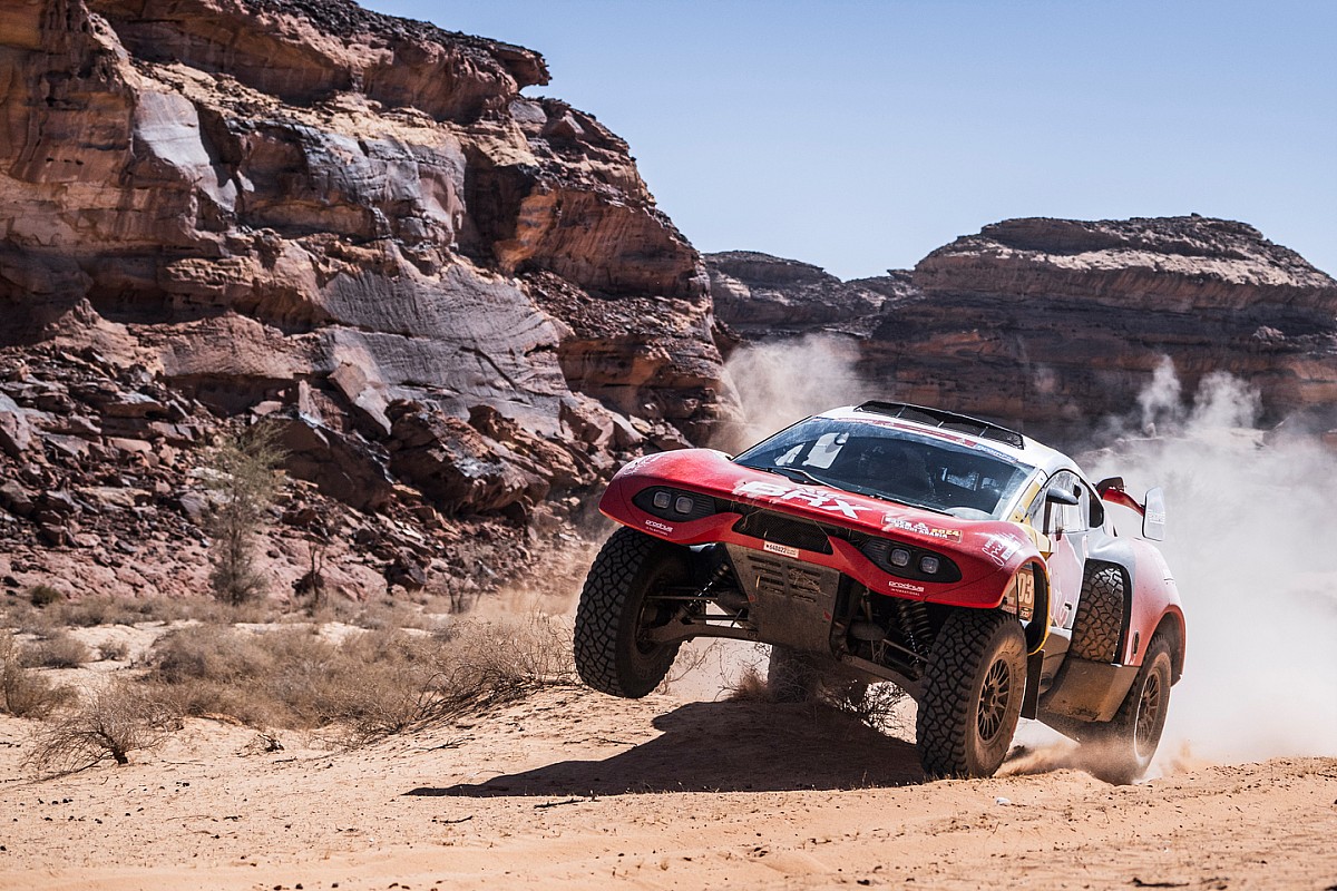 Loeb had “no chance” against three-car Audi team in Dakar after Al-Attiyah exit