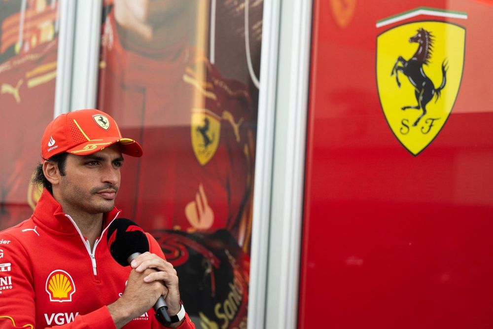 Carlos Sainz, Scuderia Ferrari, talks to the media 