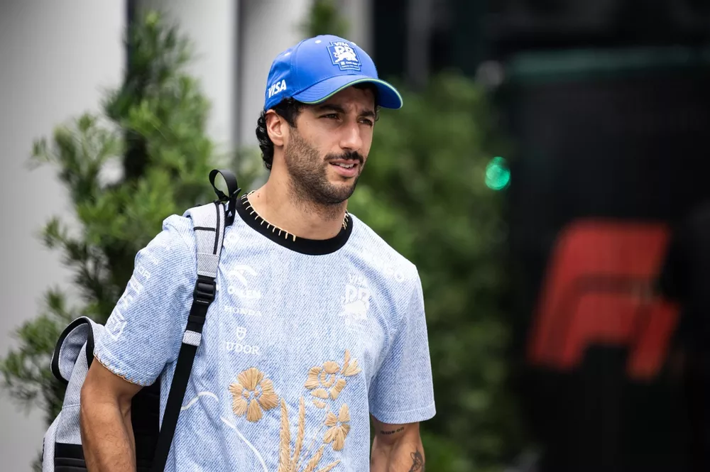 دانيال ريكاردو، آر بي 