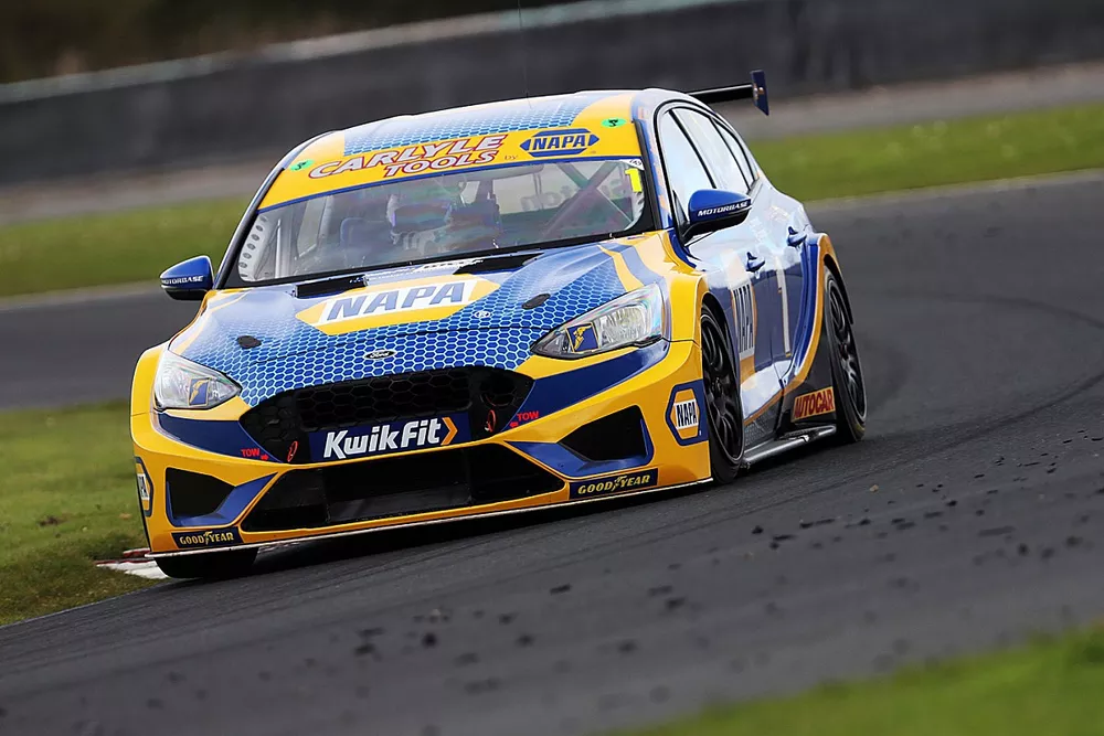Ash Sutton, Motorbase Performance Ford 