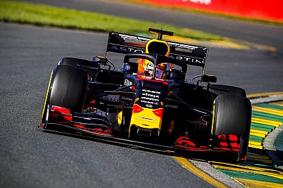 Red Bull cambió el chasis de Verstappen