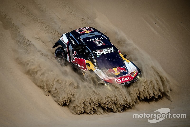 Photos - Les deux victoires de Carlos Sainz au Dakar