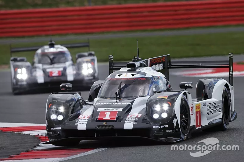 #1 Porsche Team Porsche 919 Hybrid: Timo Bernhard, Mark Webber, Brendon Hartley