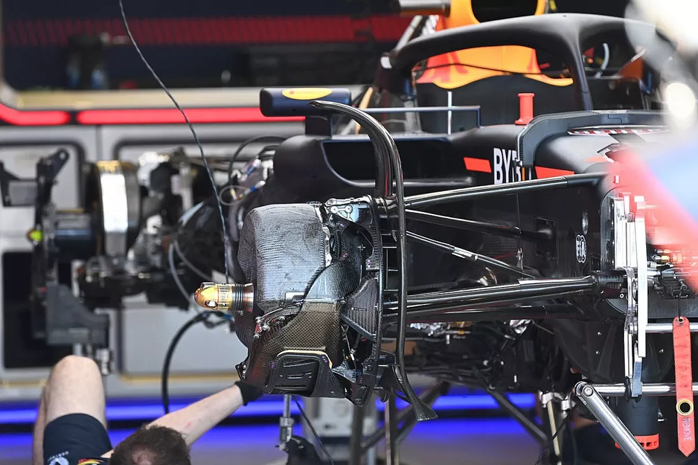 Red Bull Racing RB19 detalles t&eacute;cnicos