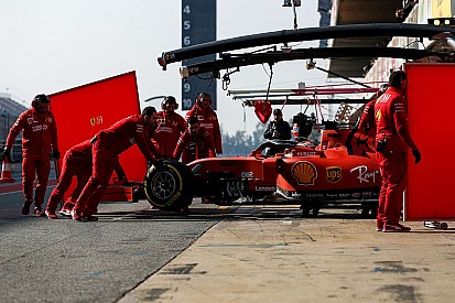 Brawn a vu une "ambiance calme et constructive" chez Ferrari