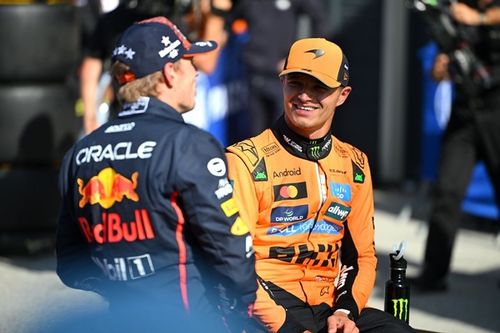 Norris bewondert houding Max Verstappen: “Soms wou ik dat ik ook zo was”