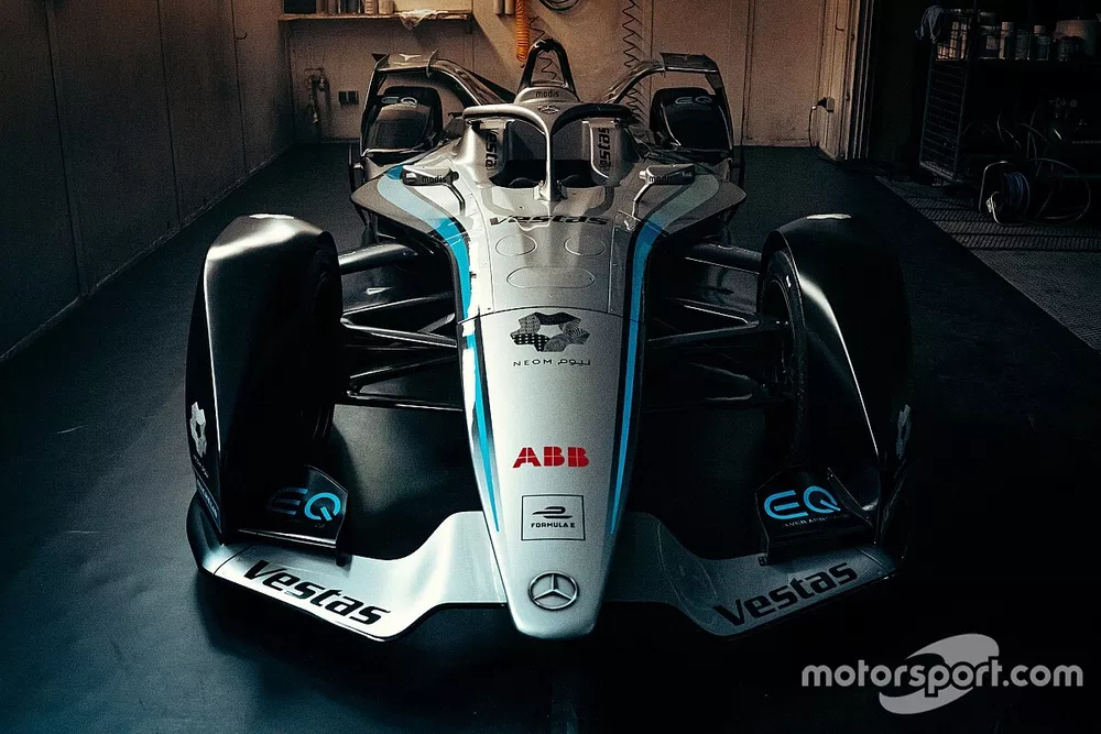 Mercedes-Benz EQ Silver Arrow 02