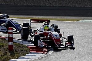 Schumacher vuelve a ganar y se lanza a por el t&iacute;tulo