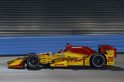 Хантер-Рей — найкращий на сповнених аваріями тестах IndyCar