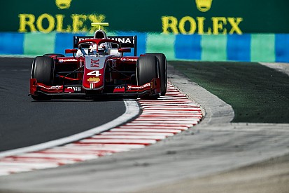 Spa F2: De Vries takes dominant maiden pole