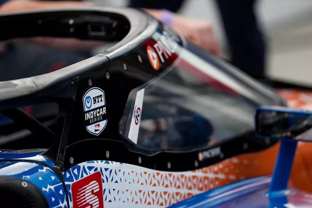 Scott Dixon, Chip Ganassi Racing Honda met aeroscreen
