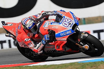 MotoGP Ceko: Dovizioso pimpin warm-up, Ducati 1-2