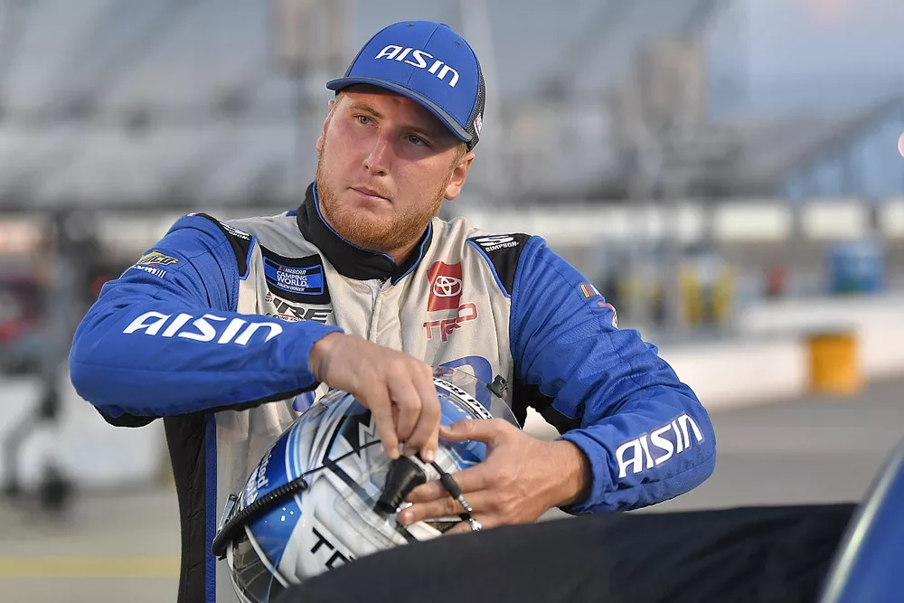 Austin Hill, Hattori Racing Enterprises, Toyota Tundra AISIN