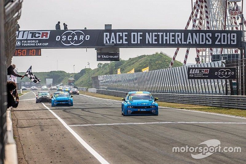 Ganador Thed Björk, Cyan Racing Lynk & Co 03 TCR