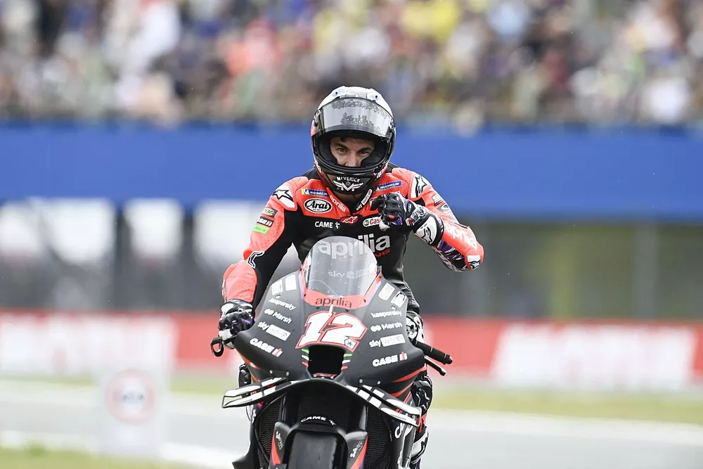 Maverick Vinales, Aprilia Racing Team