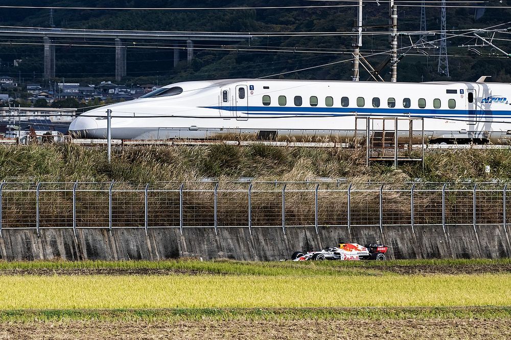 Red Bull Racing RB16B