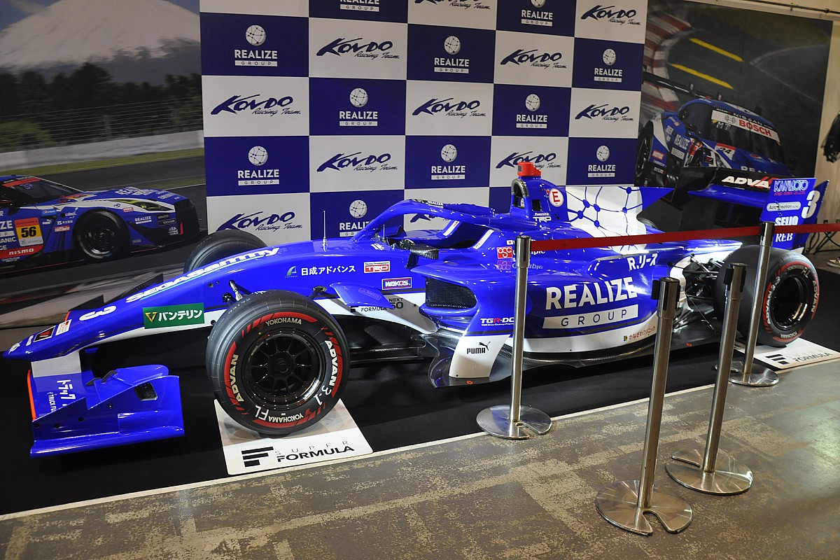 KONDORACING ピット風 SFジオラマ 近藤レーシング リアライズコーポレーションが 近藤 真彦監督「KONDO RACING」の