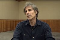 Diretor de 'Ainda Estou Aqui', Walter Salles tem carreira vitoriosa como piloto, com títulos e inspiração em Fittipaldi