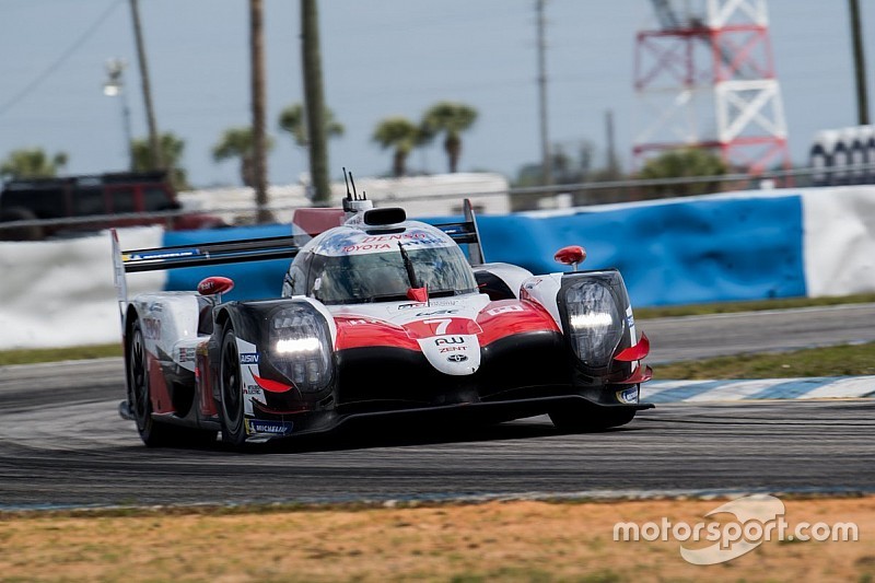 Toyota sets unofficial lap record in Sebring testing