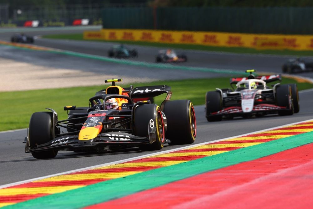 レッドブル角田裕毅、ピットストップの“連絡ミス”でF1ベルギーGP
