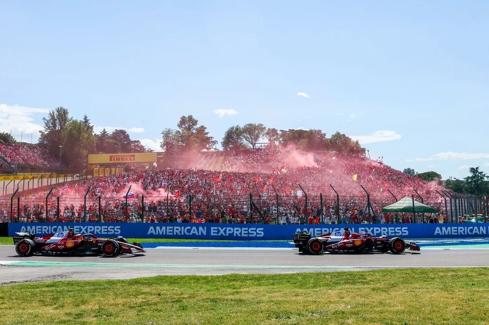 Charles Leclerc, Ferrari, Lewis Hamilton