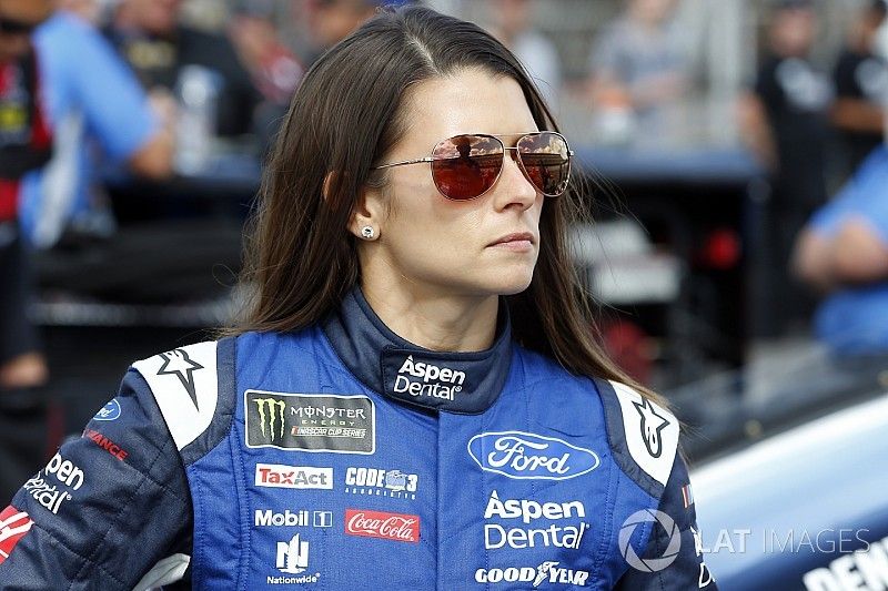 Danica Patrick, Stewart-Haas Racing Ford