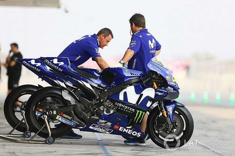 Motos de Valentino Rossi, Yamaha Factory Racing