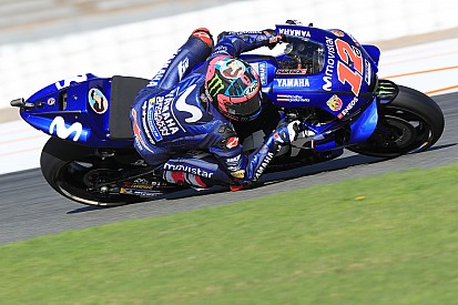 Viñales se recupera de queda e confirma domínio de teste