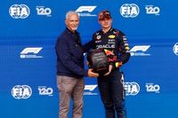 Hill se reafirma sus críticas a Verstappen y dice que usa "miedos e intimidaciones"