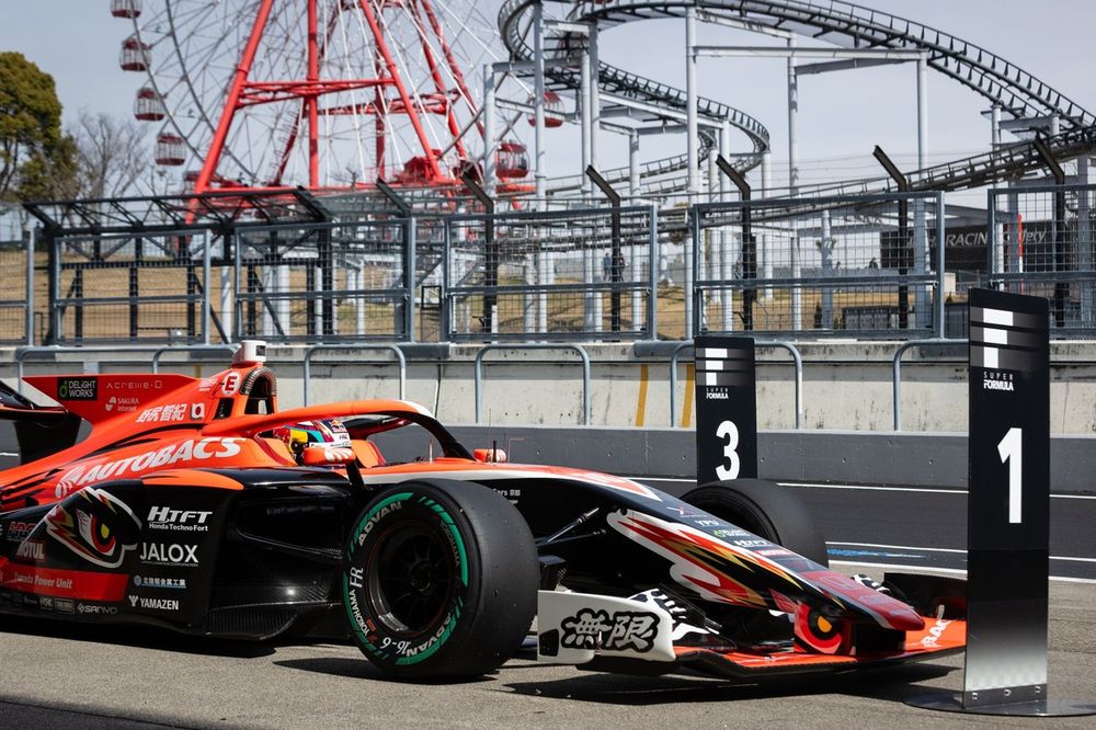 SUPER FORMULA 2022 無限 野尻智紀 スーパーフォーミュラ 2022 野尻 智紀 | 2022 TEAMS / DRIVERS | Race Calendar 2022