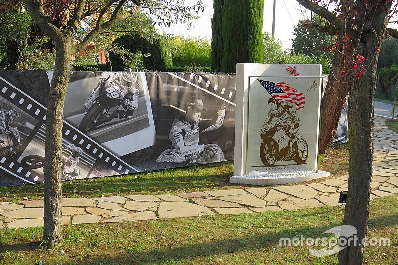 GALERÍA: el monumento en memoria de Nicky Hayden