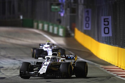 Williams: Semua bagian mobil kami bermasalah