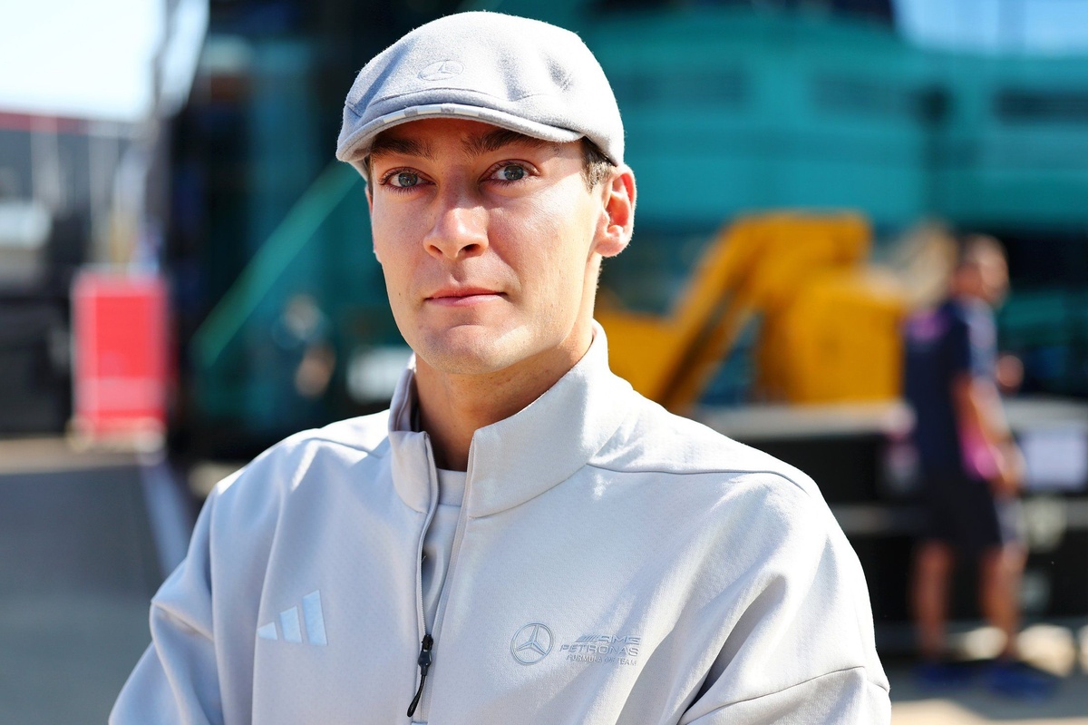 How Russell views his Mercedes F1 contract situation amid Verstappen talks