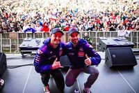 La reacci&oacute;n de Miller y Oliveira ante la llegada de Toprak Razgatlioglu a Pramac