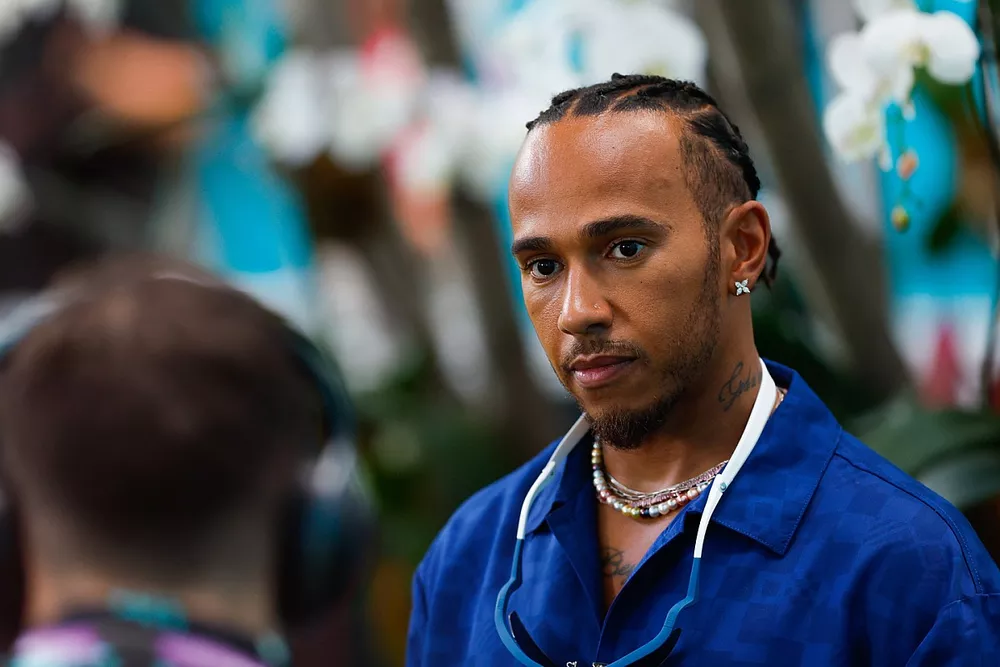 Lewis Hamilton, Mercedes-AMG habla con los medios de comunicación