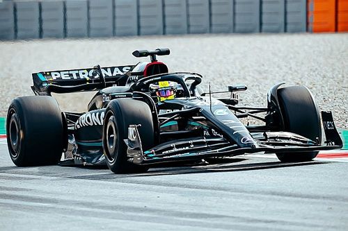 VÍDEO: Schumacher tem primeira experiência com carro da Mercedes