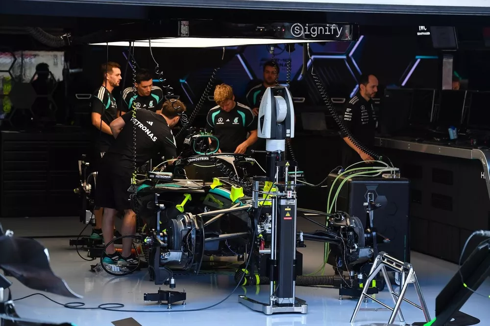 Mercedes Technical Detail