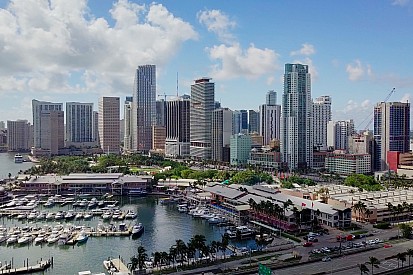 Tegenslag voor GP-plannen Miami: Werkbezoek naar Singapore afgeblazen